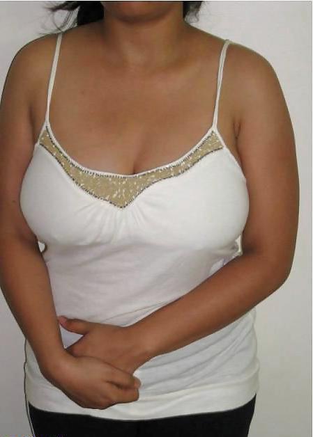 25P Meenaskhi And Shamita Indian Girls