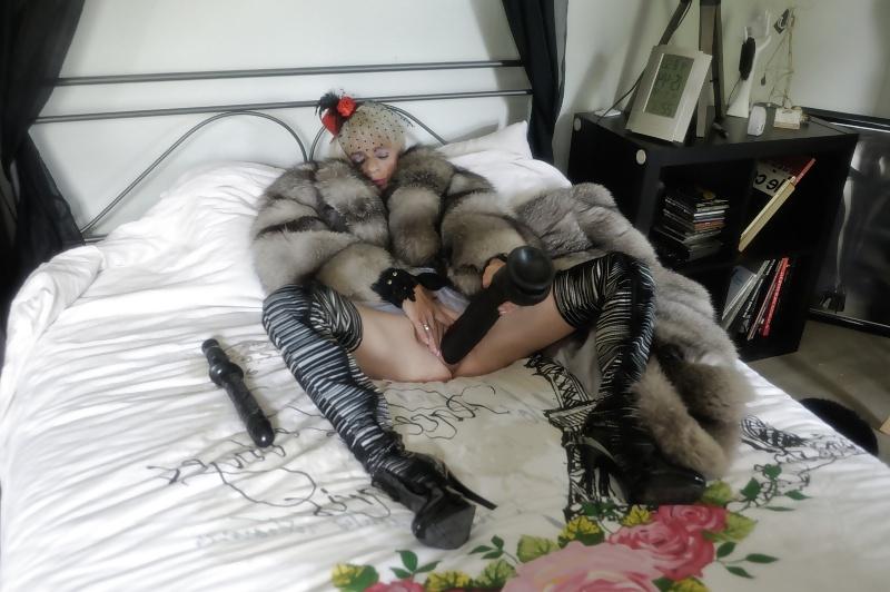 9P Vanessa in Furs & Boots 2014