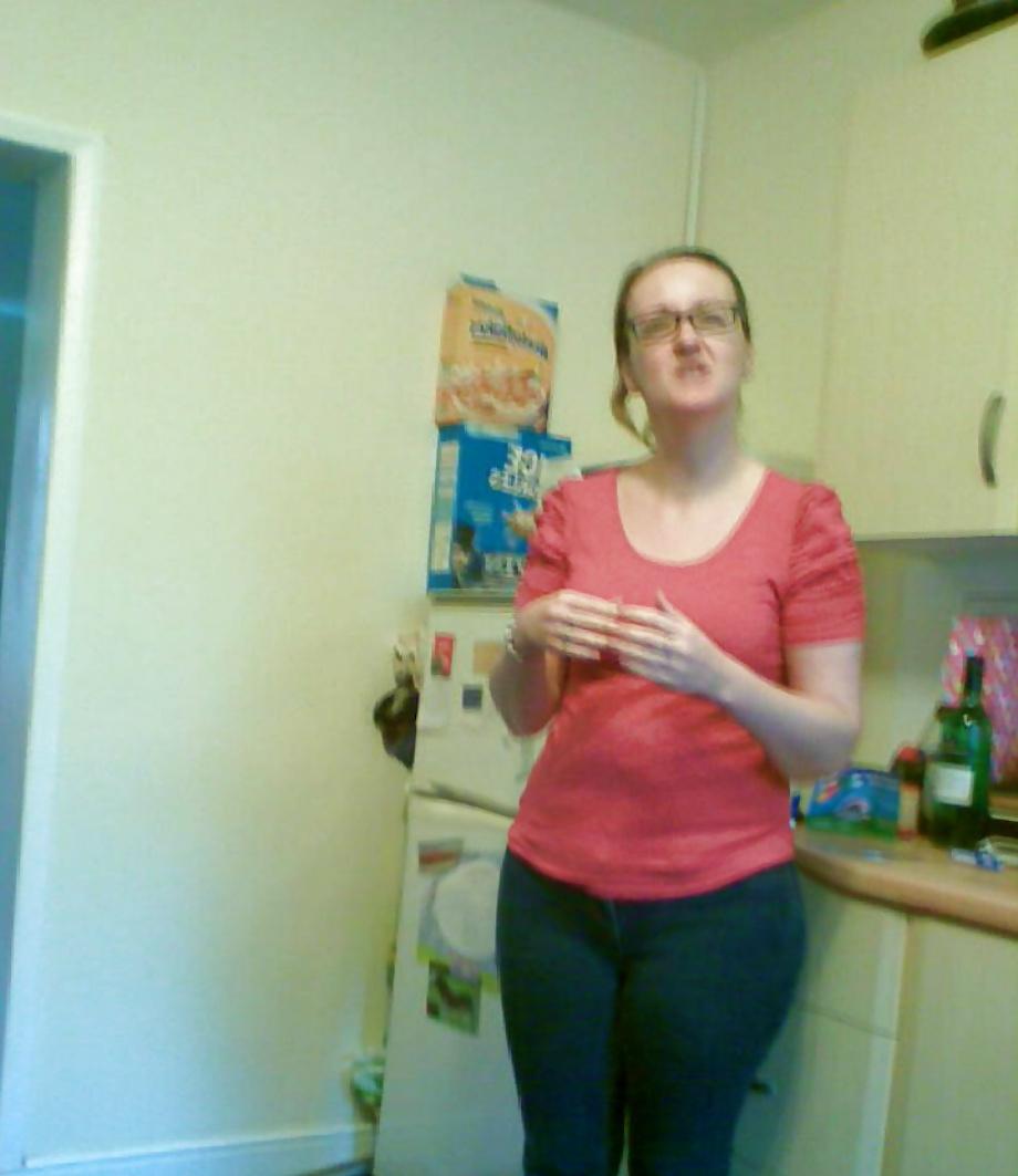 25P My friend's big sexy ass