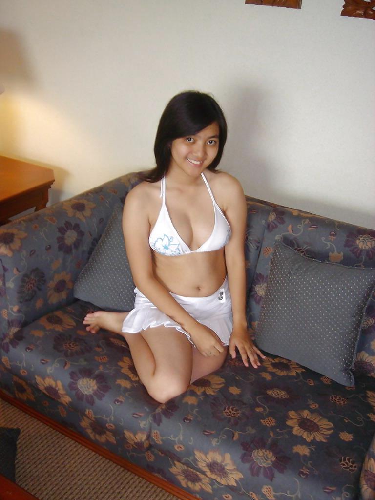 23P Indonesian Girl - Putri aka CIka