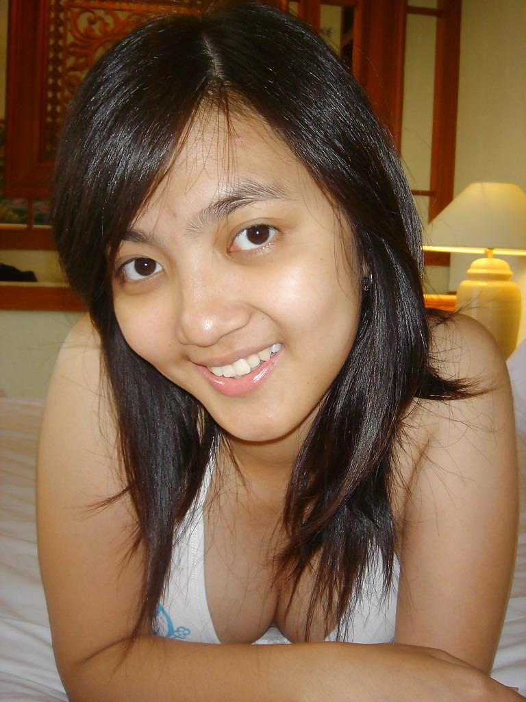23P Indonesian Girl - Putri aka CIka