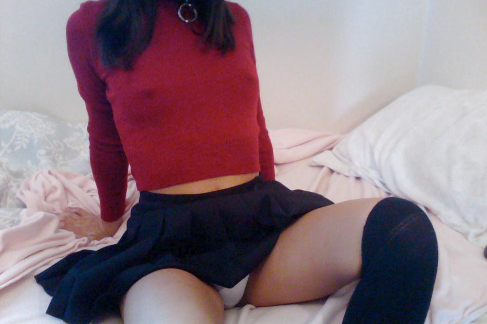 10P The next american apparel ads.