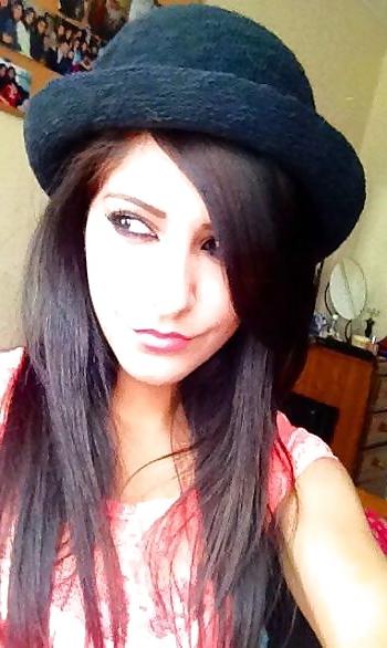 22P Indian Girls - which one and how would you fuck them! 5