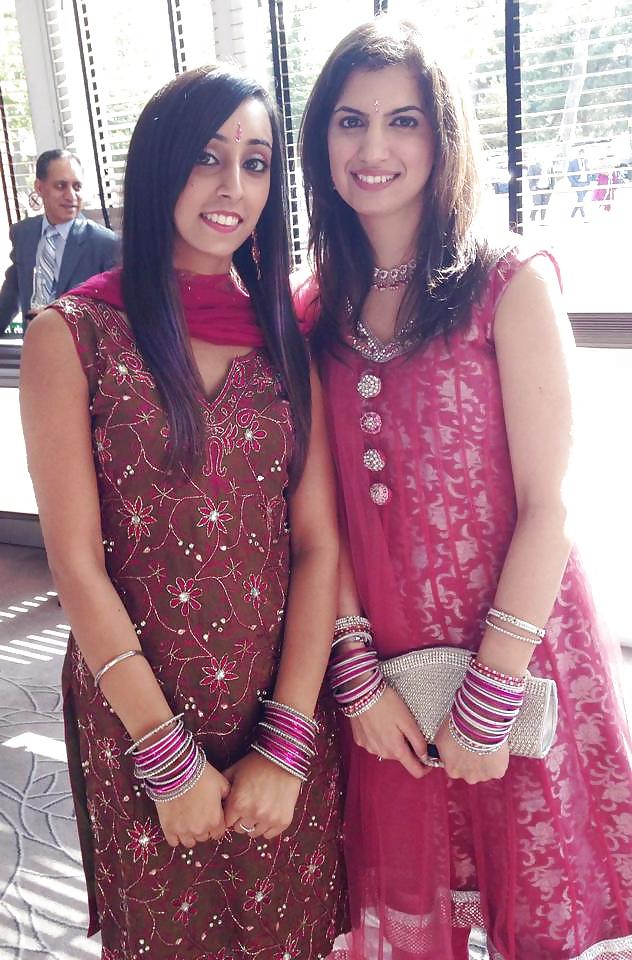 22P Indian Girls - which one and how would you fuck them! 5