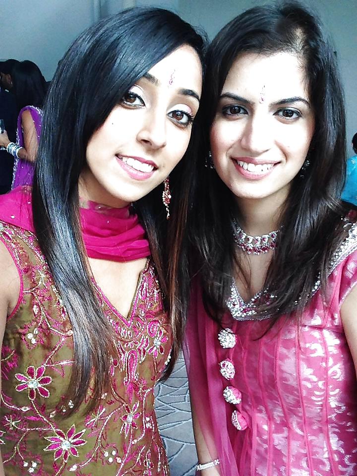 22P Indian Girls - which one and how would you fuck them! 5