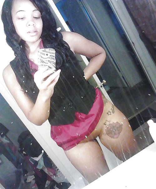 25P Sexy teen selfies