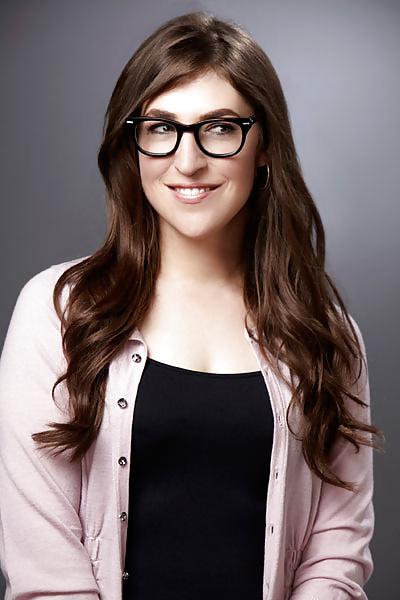 25P The Babes of The Big Bang Theory