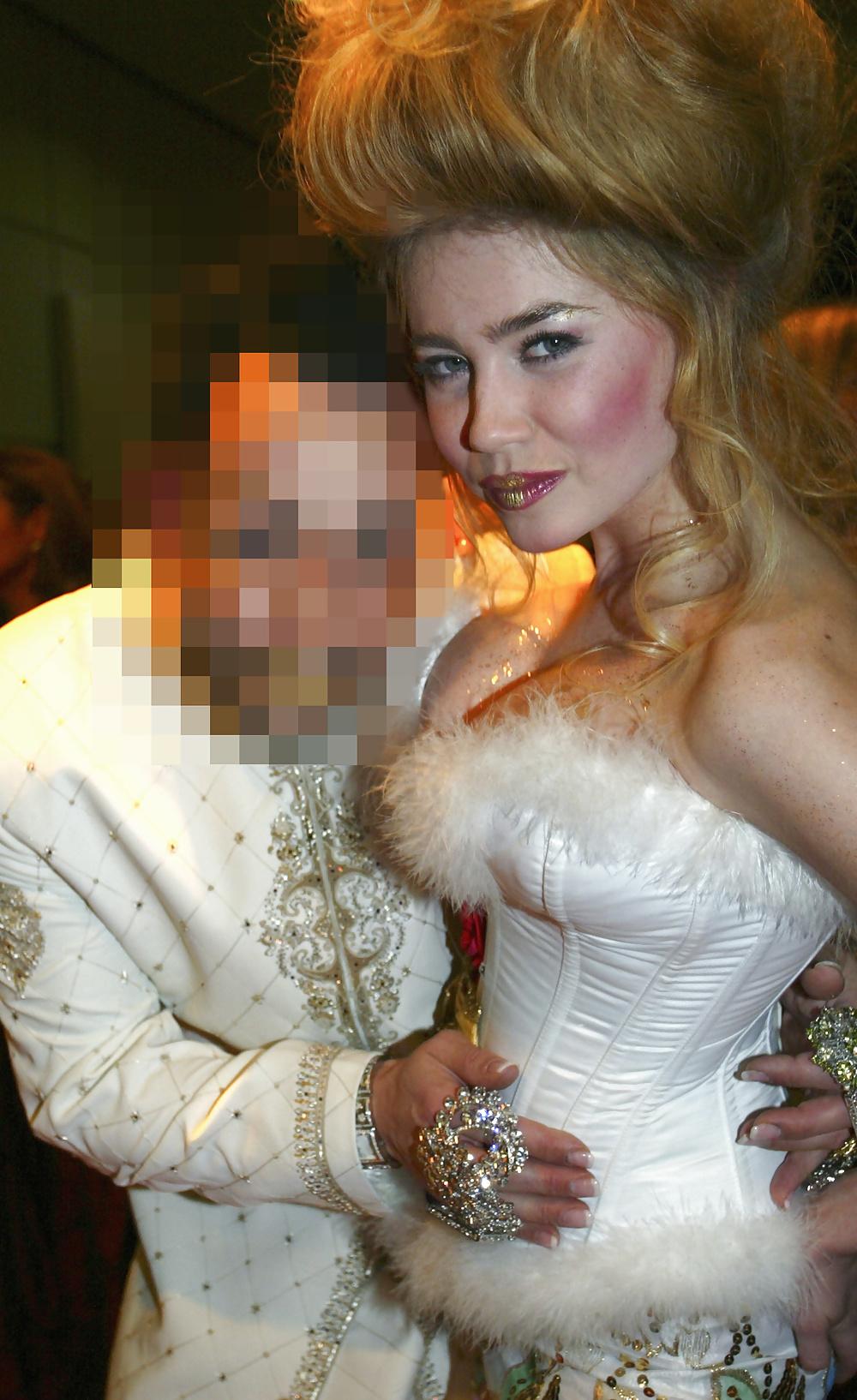 4P Palina Rojinski - Pralle Euter - BIG Boobs