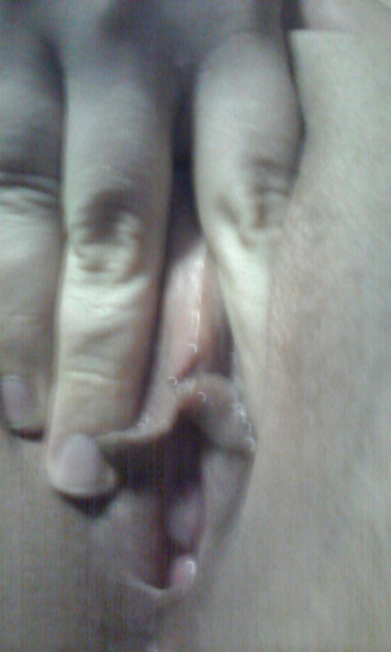 13P PRIVATE PHONE PHOTOS 2