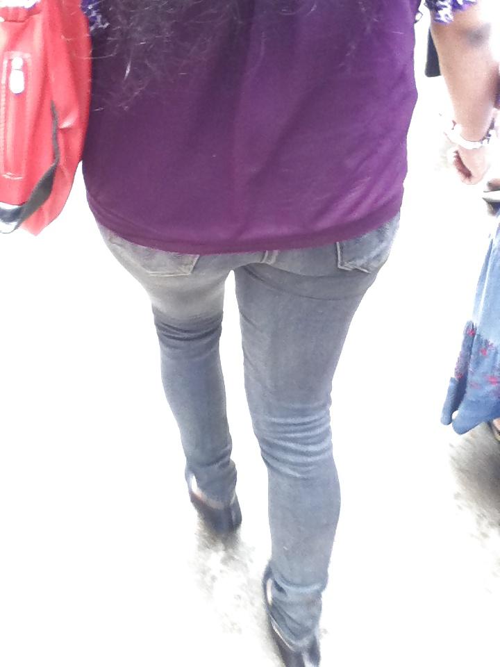 25P Indian Tight Jeans Ass