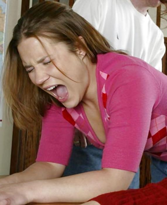 10P Females Being Spanked Facial Reactions 2