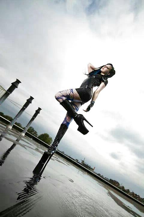 12P Latex and Boots