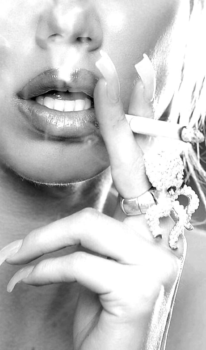 25P Smoking Sexy 19