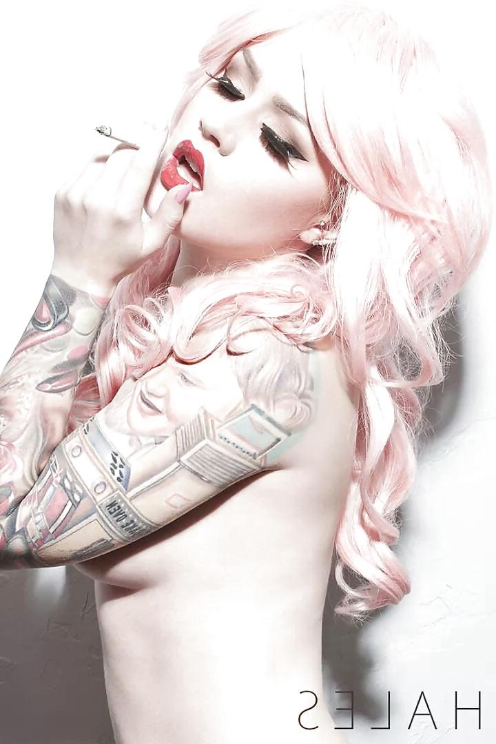 25P Smoking Sexy 19