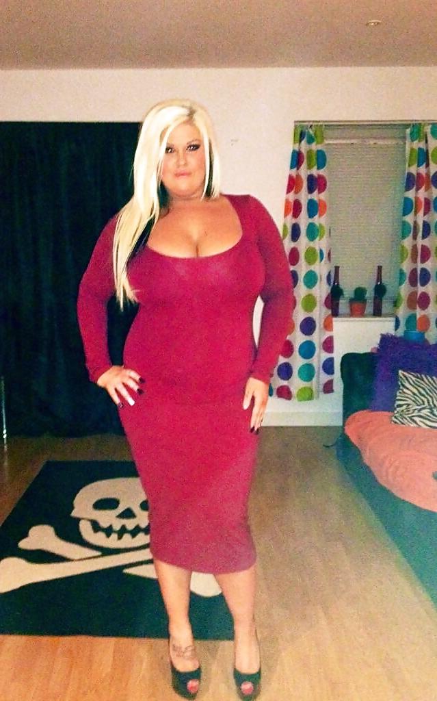 25P Huge Tits, Tight Tops 91