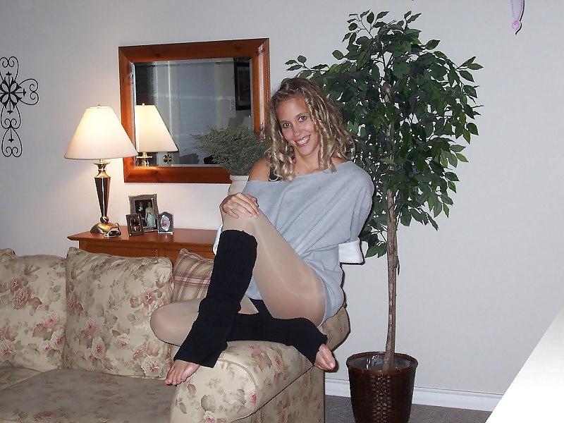 25P Web Slut Amateur Wife 4