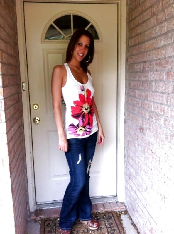 25P Web Slut Amateur Wife 4