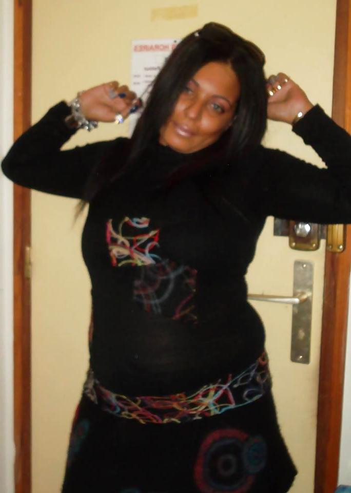 25P Linda la beurette chaude