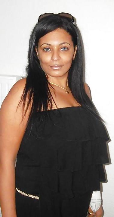 25P Linda la beurette chaude