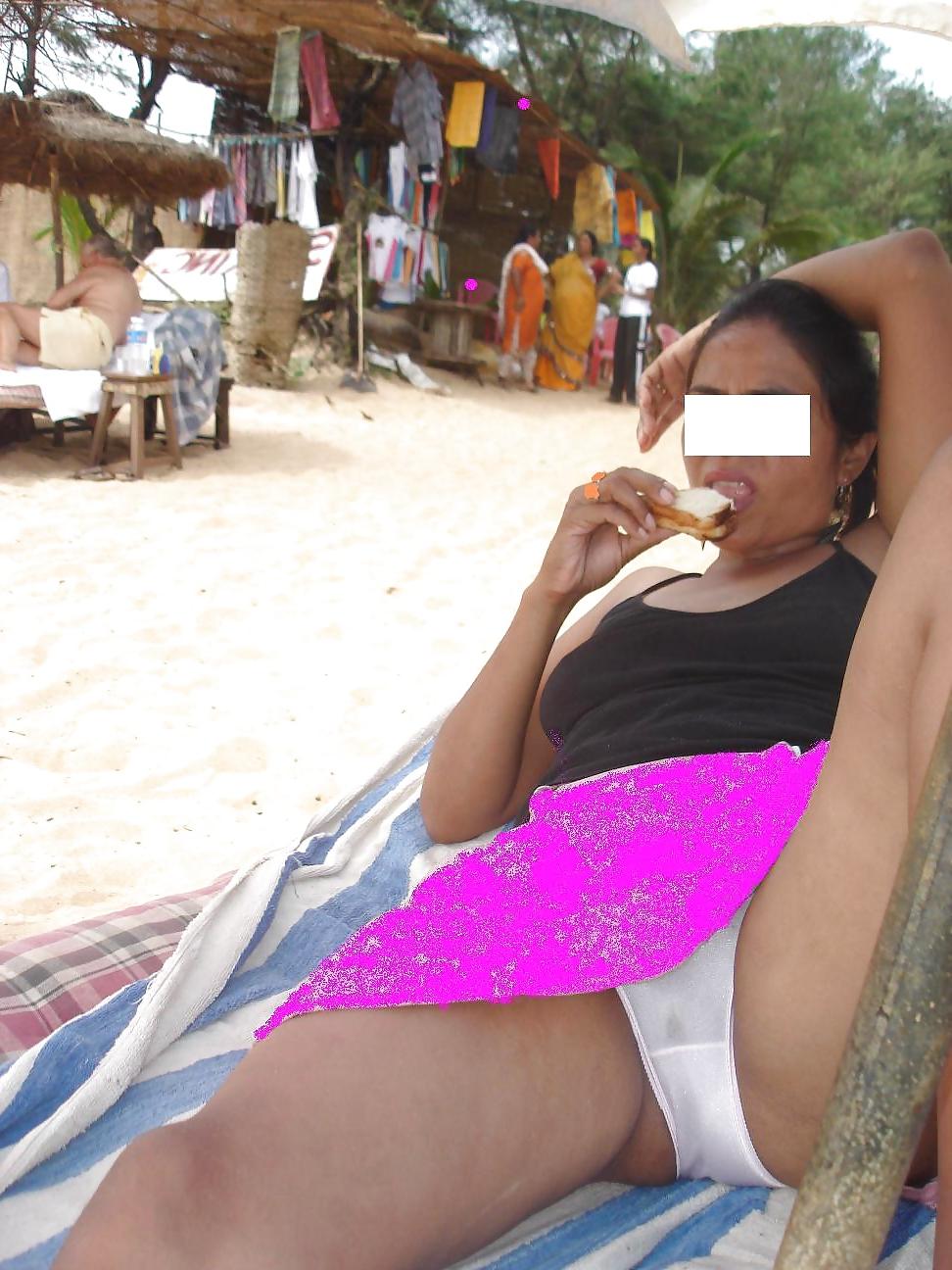 22P Indian Aunty Outdoor Again