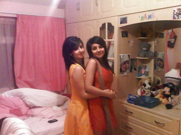 19P Indian Girls - which one and how would you fuck them! 2