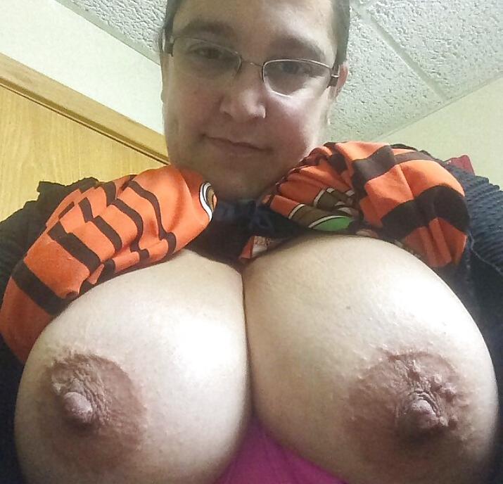 24P Pure amateur tits