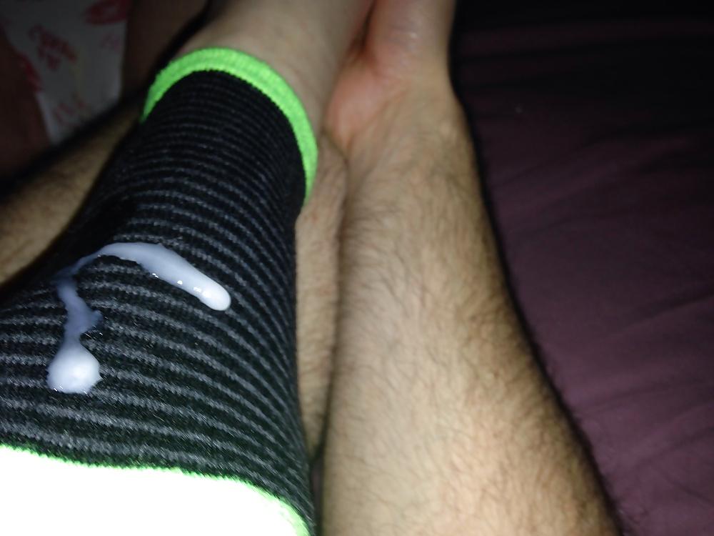 11P Wife's Socks and Sockjob