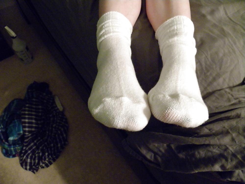 11P Wife's Socks and Sockjob