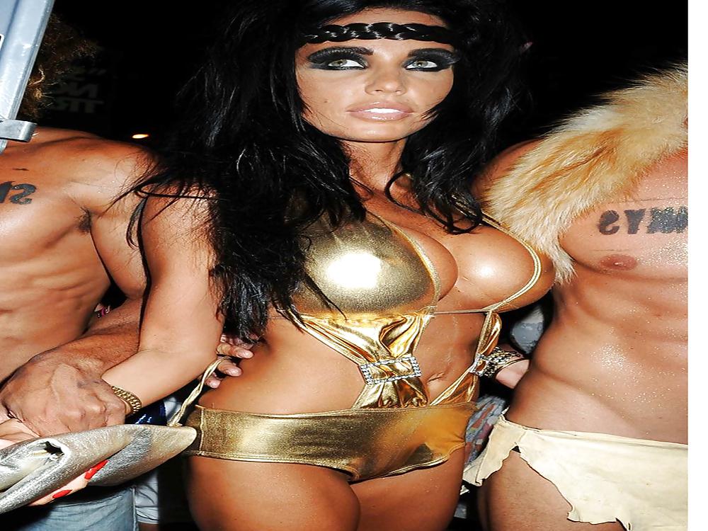 11P BIG BOOBS KATIE CAMEL TOE