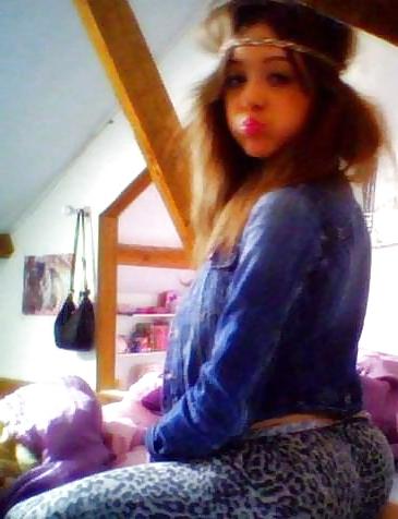 10P Beurette chienne