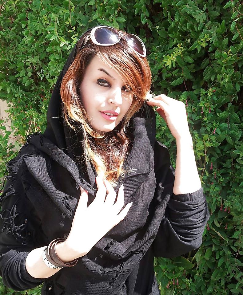 7P Persian FB GIRL (Para)