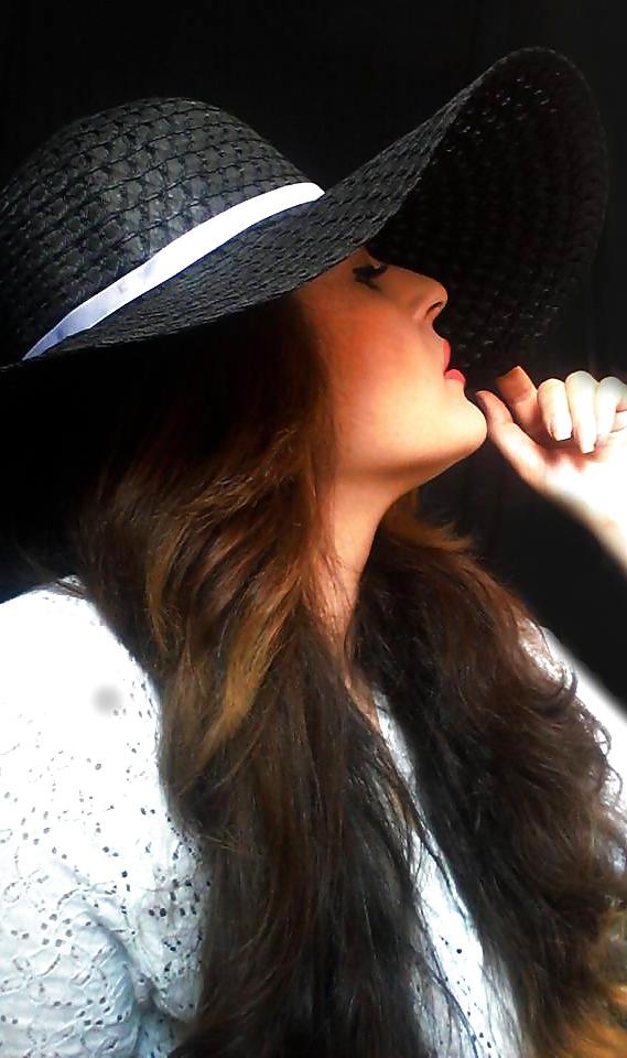 7P Persian FB GIRL (Para)