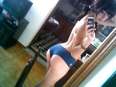 25P Perky Teen Self Shots