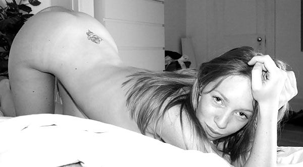 25P Perky Teen Self Shots