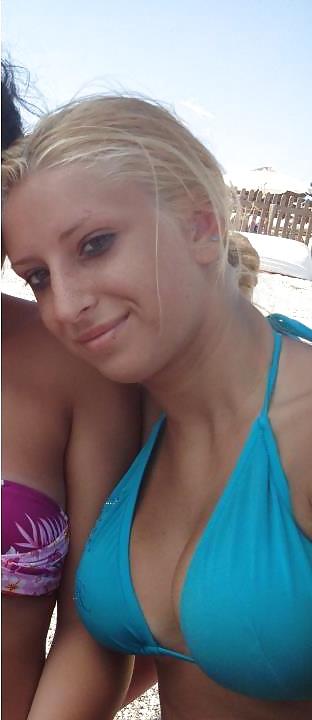 25P Sabrina giovane tettona italiana big tits