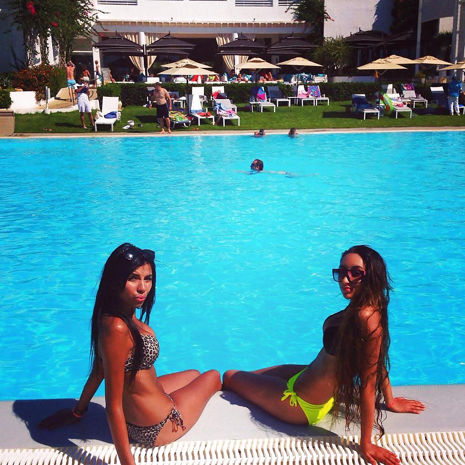 15P Beurette Maillot de Bain 3
