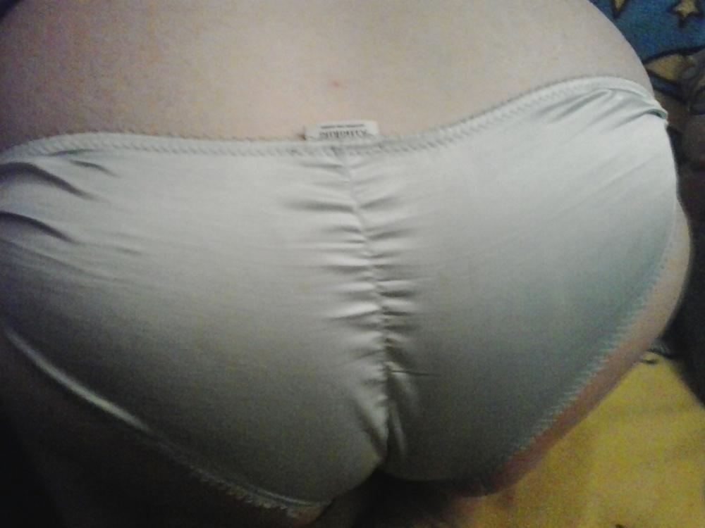 12P Gf stain panties plus a couple of others