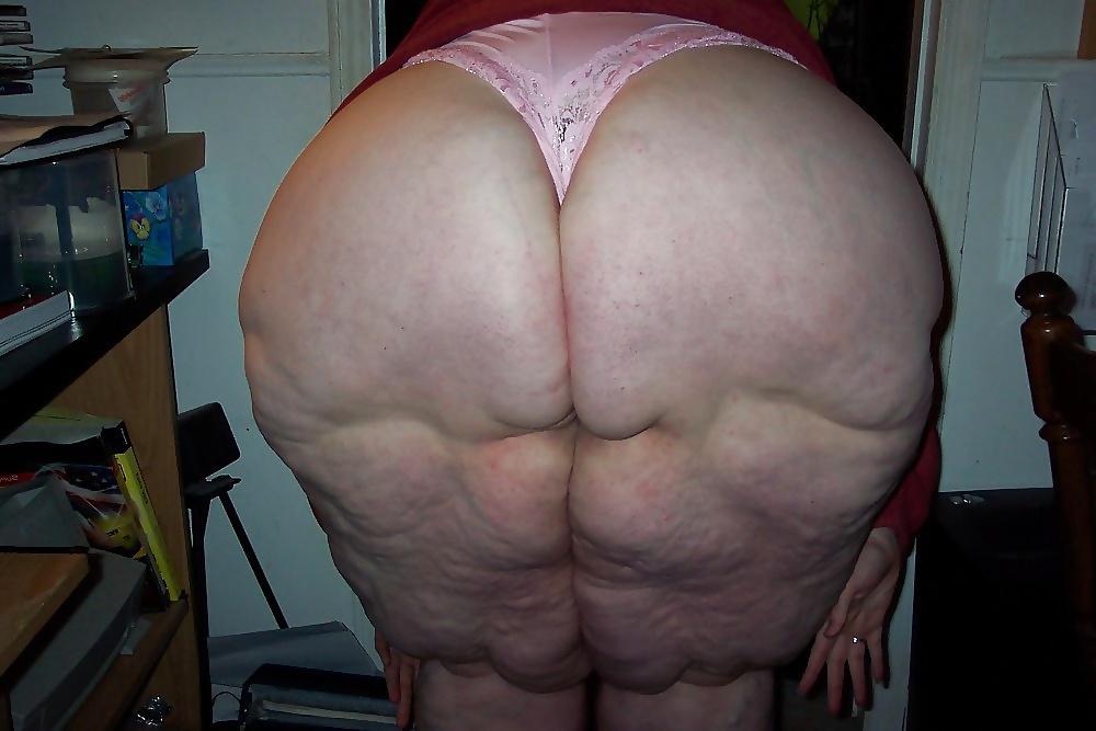 25P Massive butts 17