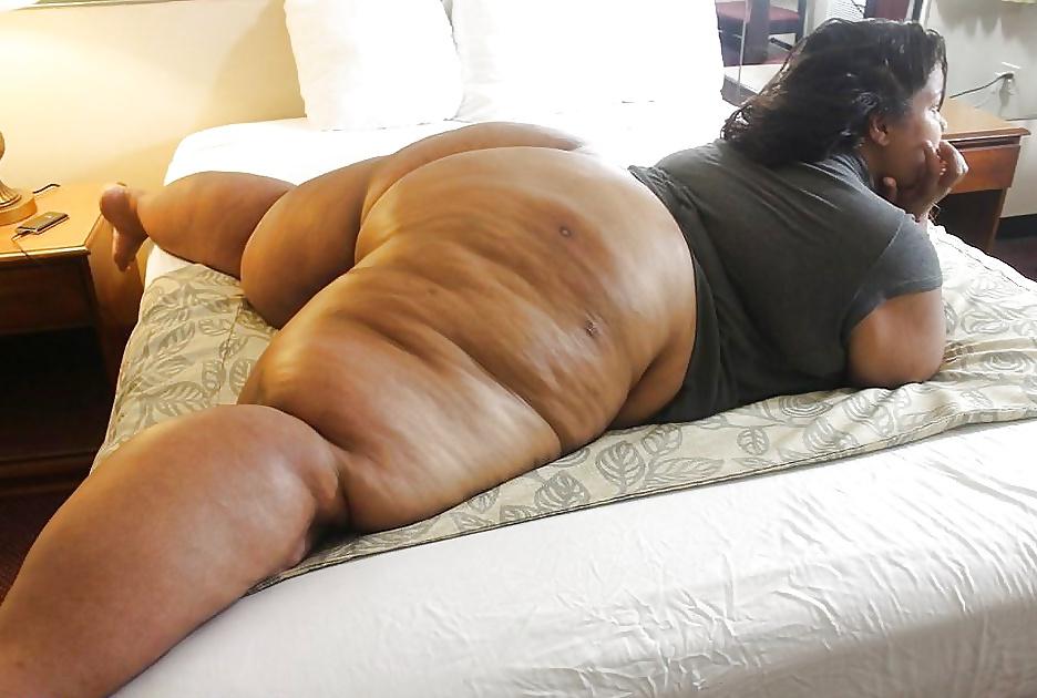 25P Massive butts 17