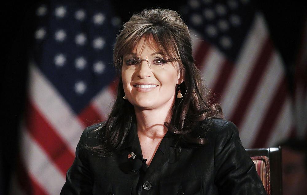 25P Love masturbating to conservative Sarah Palin