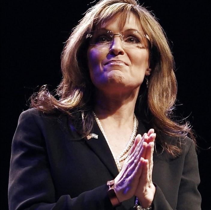 25P Love masturbating to conservative Sarah Palin
