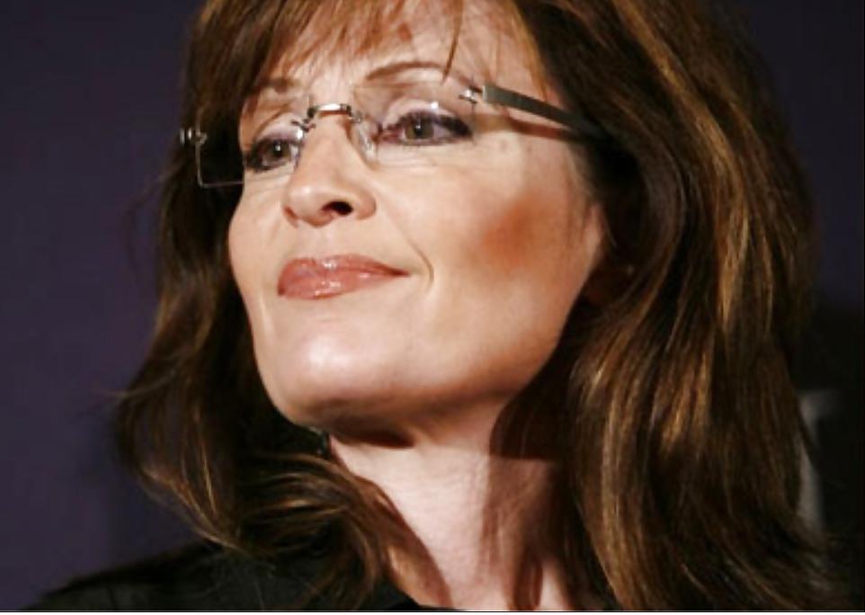 25P Love masturbating to conservative Sarah Palin