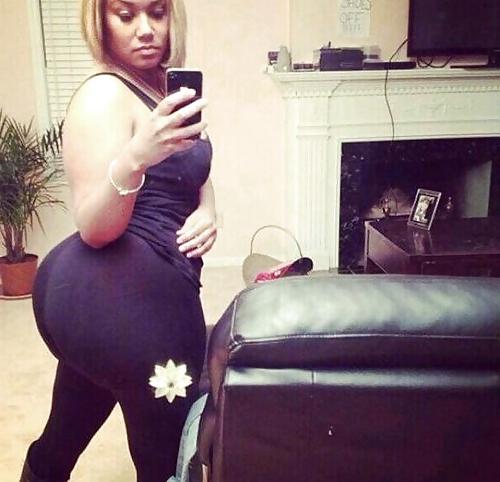 25P AMATÜRE GROSSE TITTEN BOOTY-BILDER 3