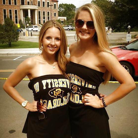 25P Facebook teen babes 17 sorority girls & bikinis