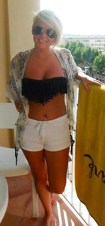 18P My Blonde Friend With Amazing Boobs