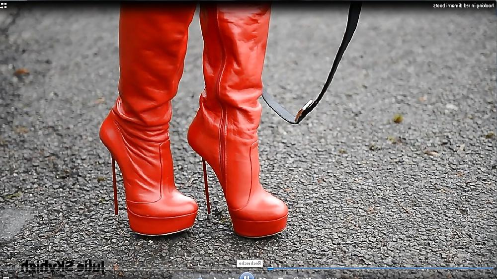 19P Most sexy whore in extremely sexy red overknee boots
