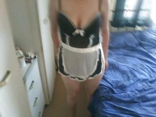 8P Naughty maid 