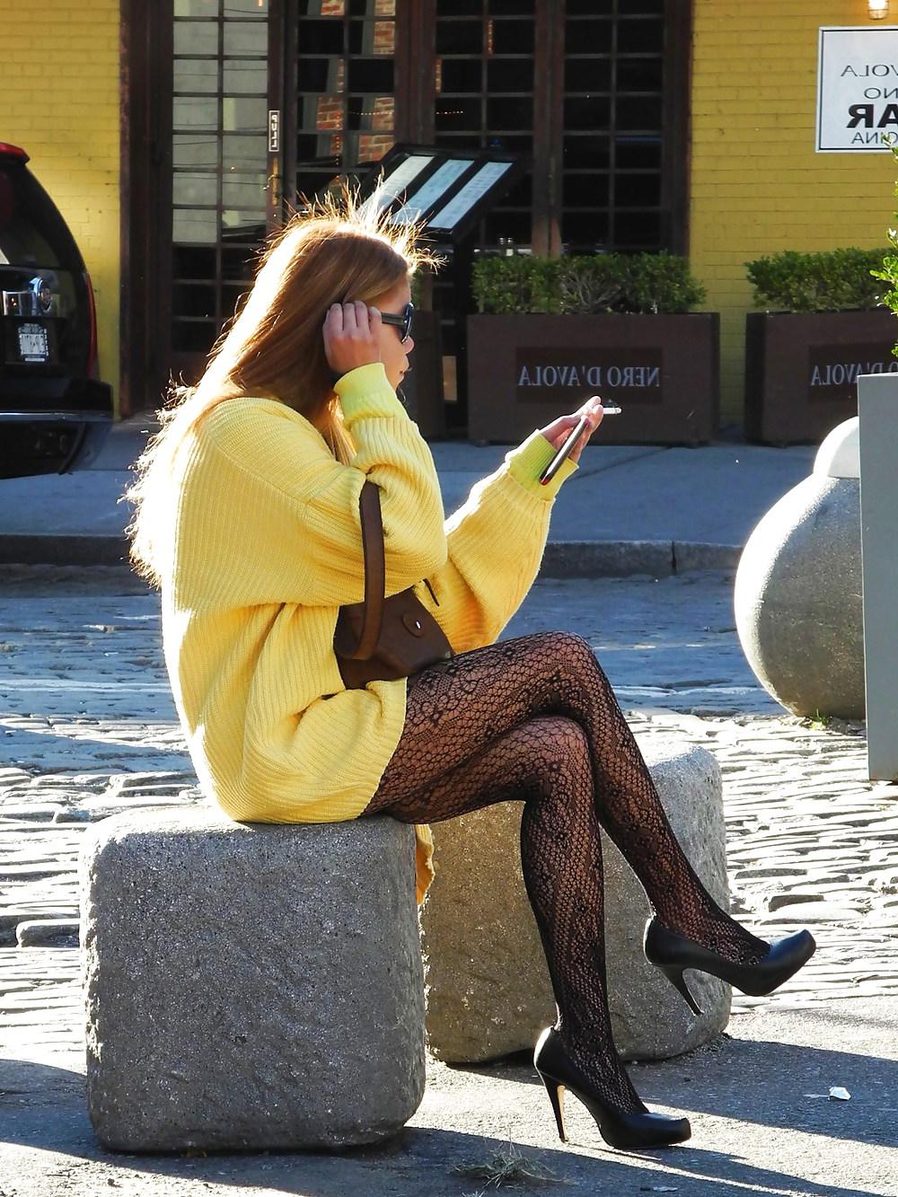 15P Smoking in Heels 