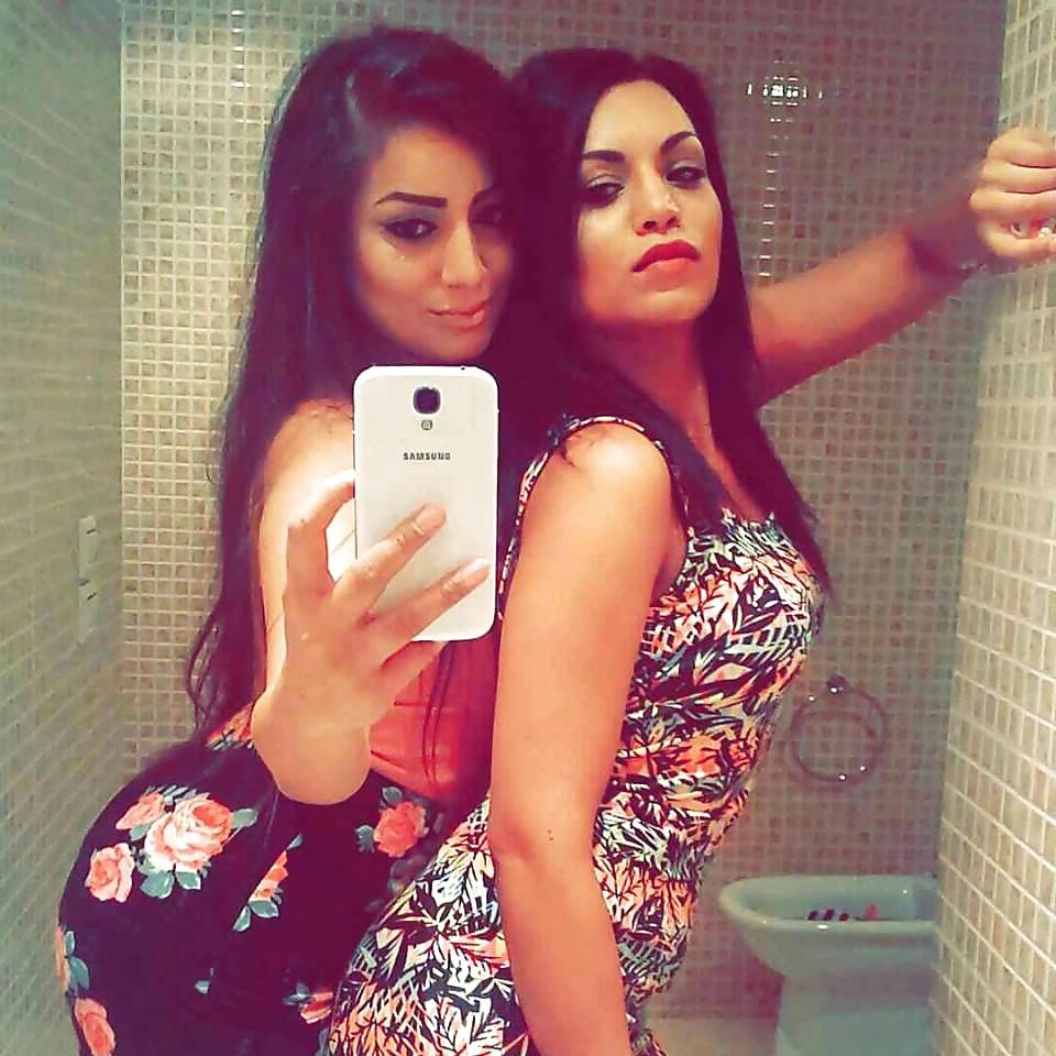 13P More Random Indian & Pakistani Girls