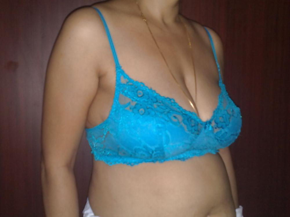 12P Indian house wife